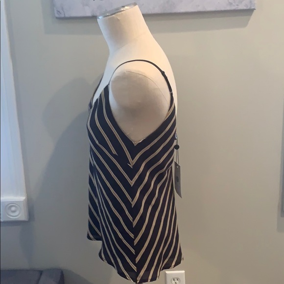NWT Socialite V-Neck Camisole - Picture 5 of 10
